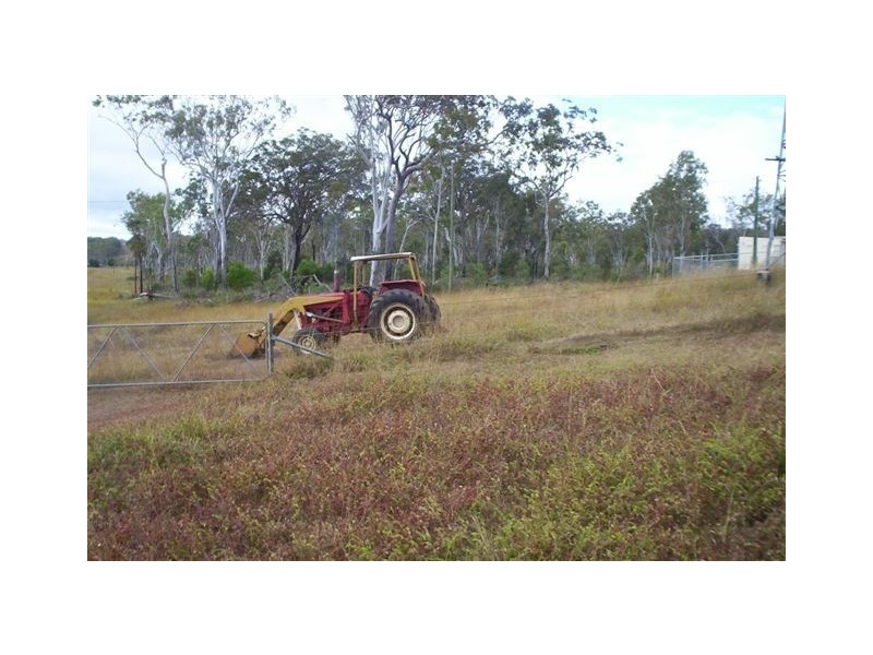 L26 Crater Rd, Mount Fox QLD 4850