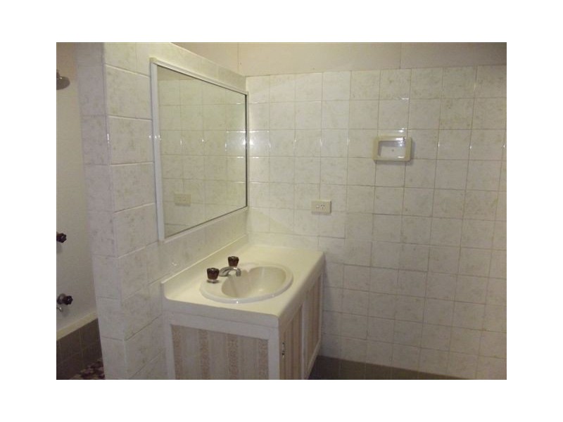 15 Britton Street, Trebonne QLD 4850