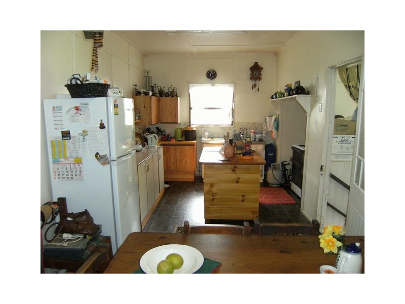 11 Meyer street, Trebonne QLD 4850