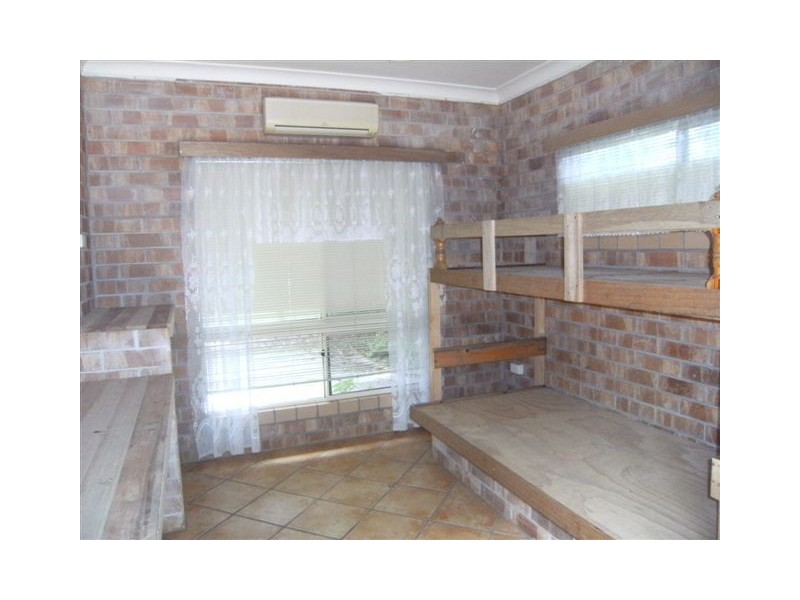 8 Macadamia Street, Forrest Beach QLD 4850