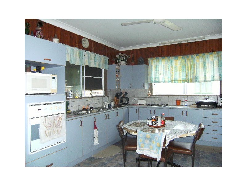 23 Sartoresi Street, Trebonne QLD 4850