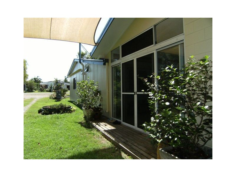 125 John Dory, Taylors Beach QLD 4850