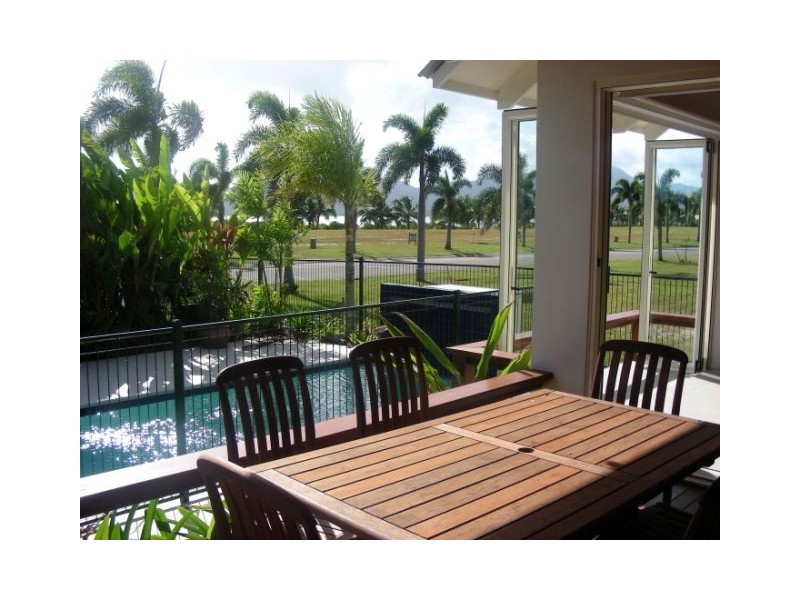 30 Keith Williams drive, Cardwell QLD 4849