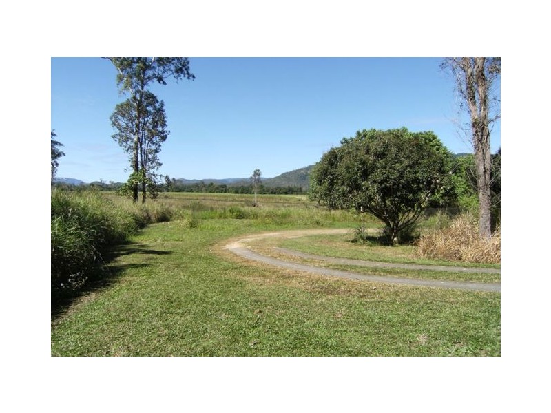 5236 Abergowrie Road, Abergowrie QLD 4850