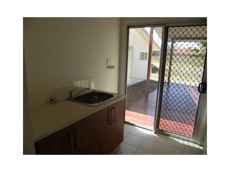9 Rosella Street, Forrest Beach QLD 4850