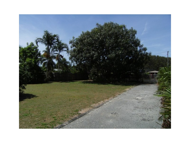 20 Banksia Street, Forrest Beach QLD 4850