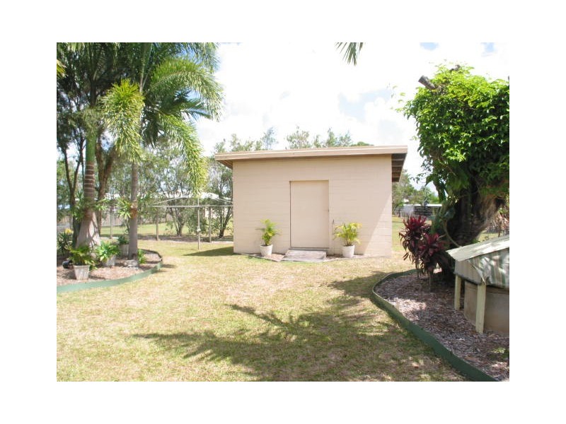 6 Crisps Road, Blackrock QLD 4850