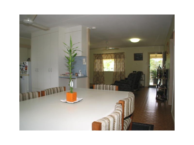 6 Crisps Road, Blackrock QLD 4850