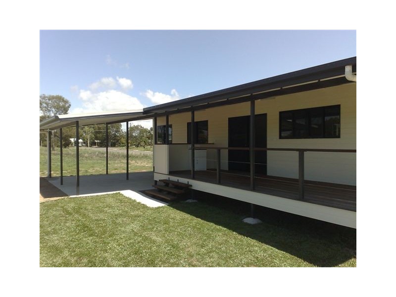 10 MIstletoe Street, Forrest Beach QLD 4850