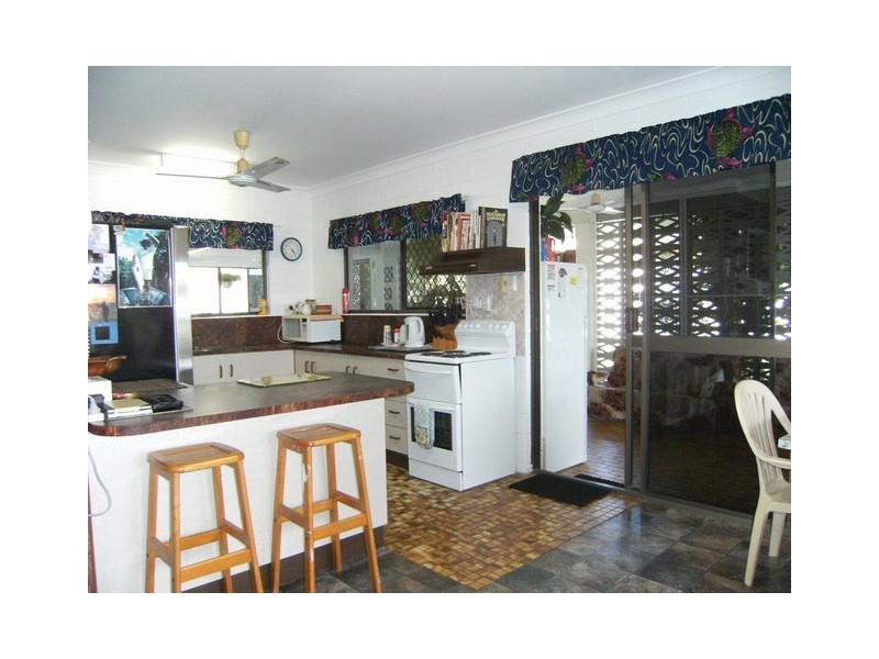 Taylors Beach QLD 4850