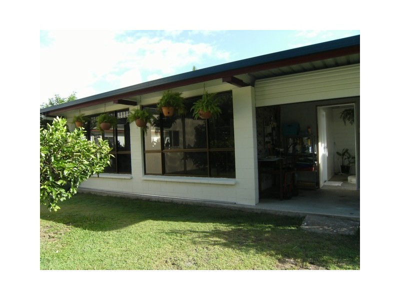 Taylors Beach QLD 4850