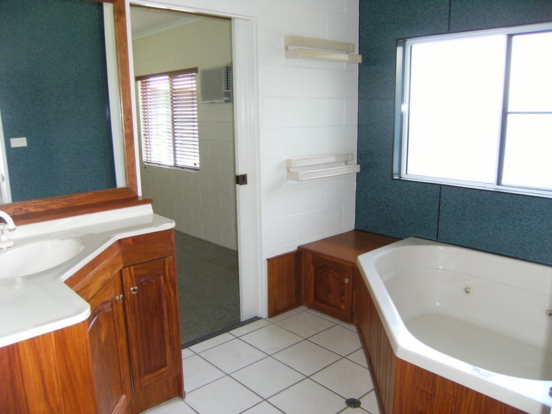 13 Bauhinia Street, Forrest Beach QLD 4850