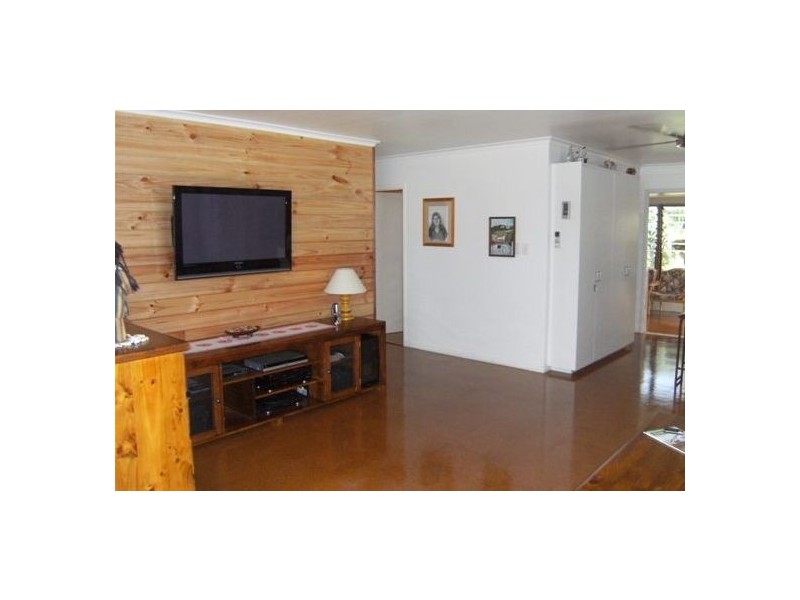 25 GREVILLEA STREET, Forrest Beach QLD 4850