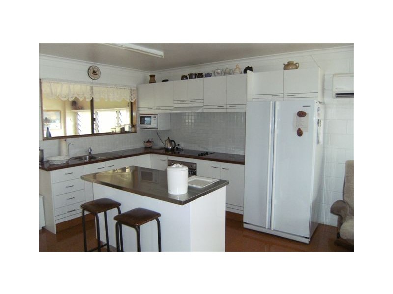 25 GREVILLEA STREET, Forrest Beach QLD 4850