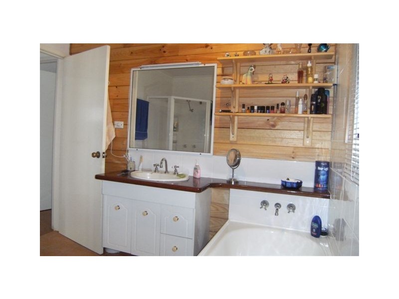 25 GREVILLEA STREET, Forrest Beach QLD 4850