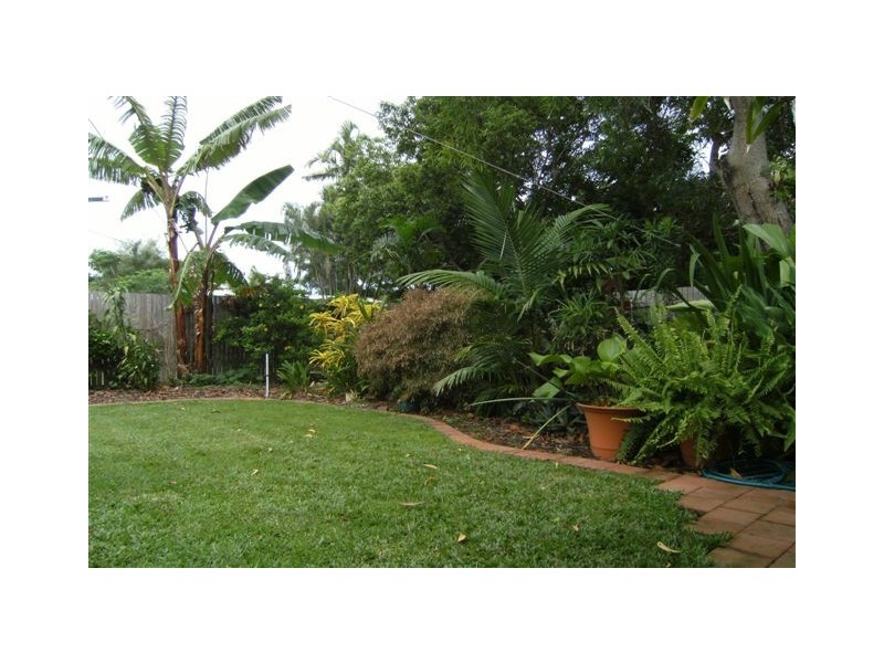 25 GREVILLEA STREET, Forrest Beach QLD 4850