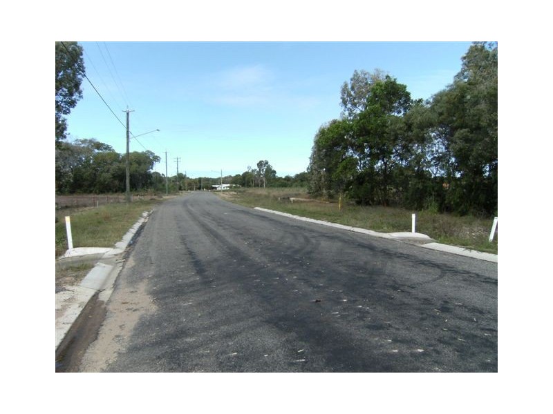 7 MORETON BAY STREET, Forrest Beach QLD 4850