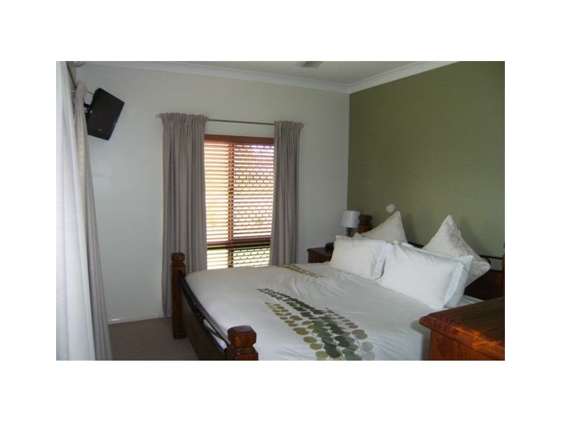 16 DAVIDSON Street, Ingham QLD 4850