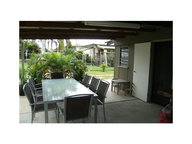 16 DAVIDSON Street, Ingham QLD 4850