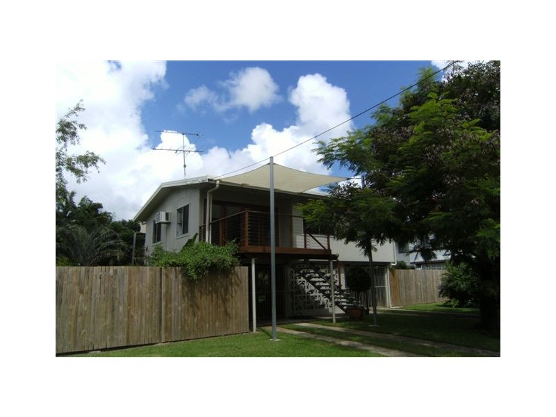 19 YELDHAM, Ingham QLD 4850