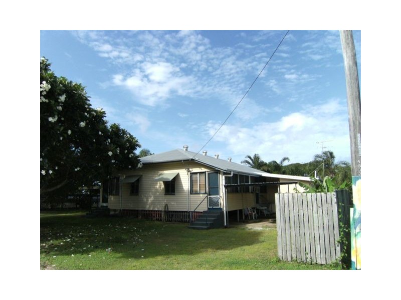 7 Bruce Parade, Lucinda QLD 4850