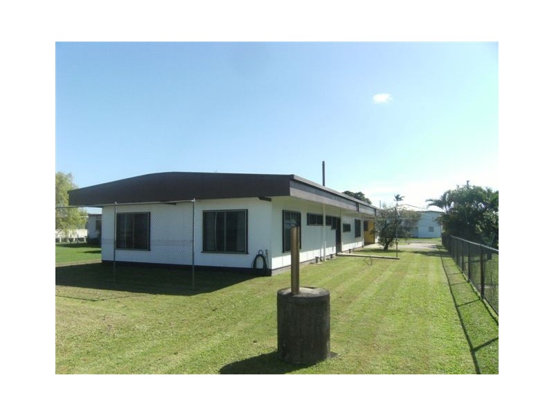10 Mahoney, Ingham QLD 4850
