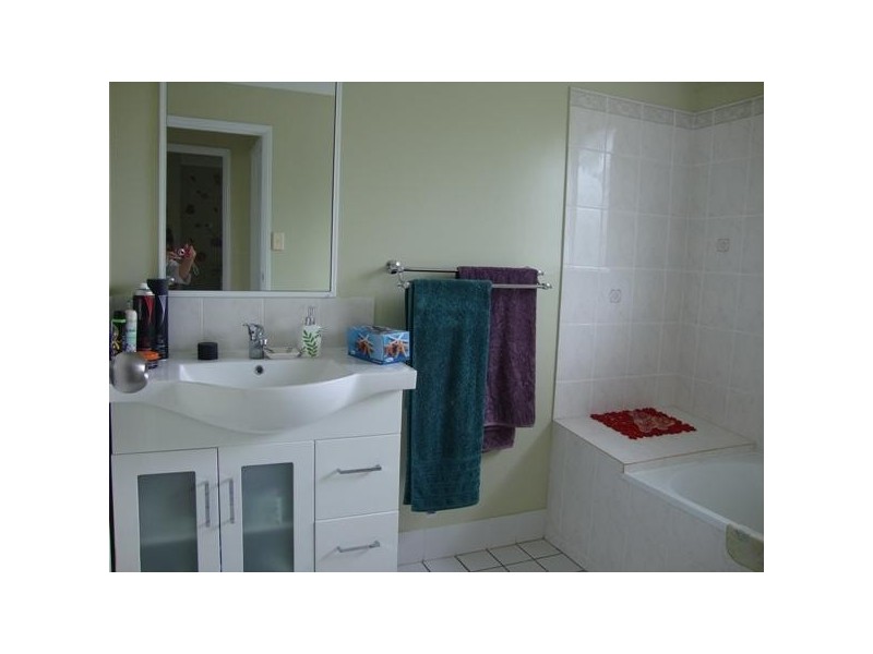 18 Crisps Road, Ingham QLD 4850
