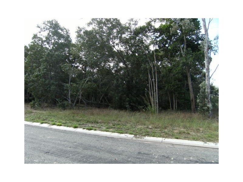 7 Moreton Bay, Forrest Beach QLD 4850