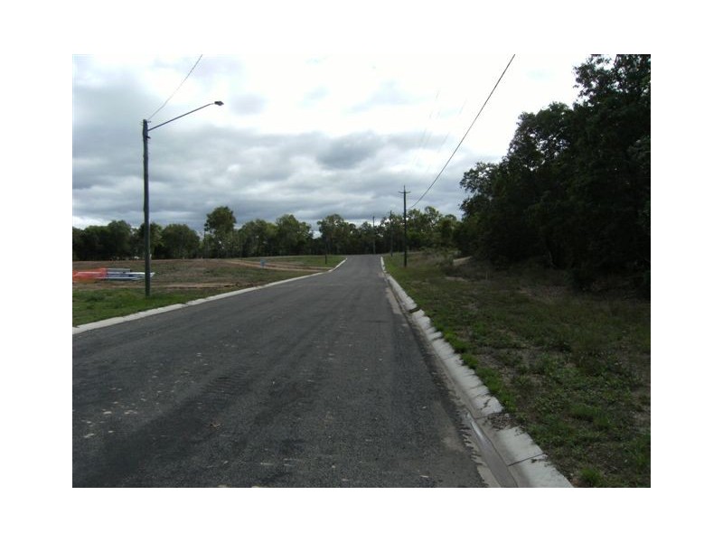 7 Moreton Bay, Forrest Beach QLD 4850