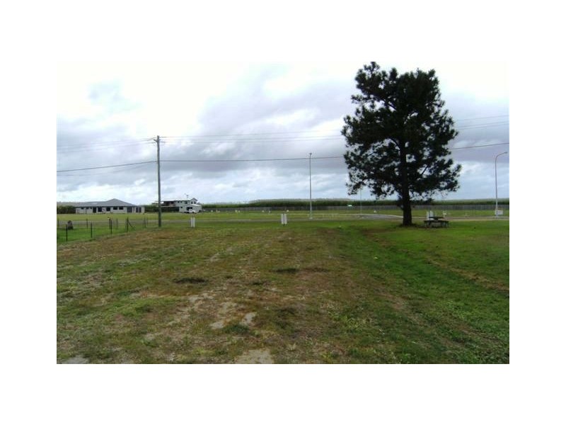 59 Scott Street, Halifax QLD 4850