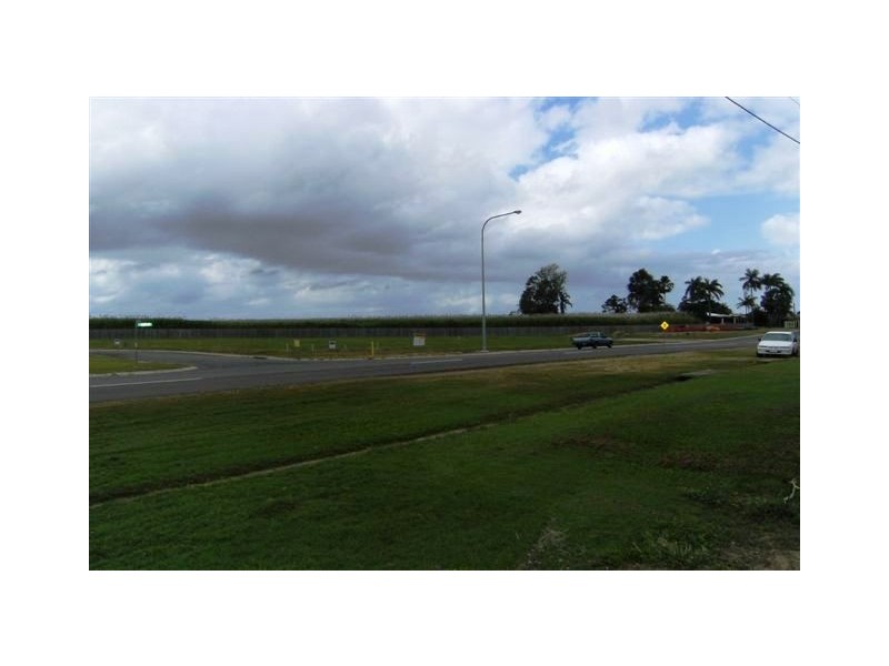 59 Scott Street, Halifax QLD 4850