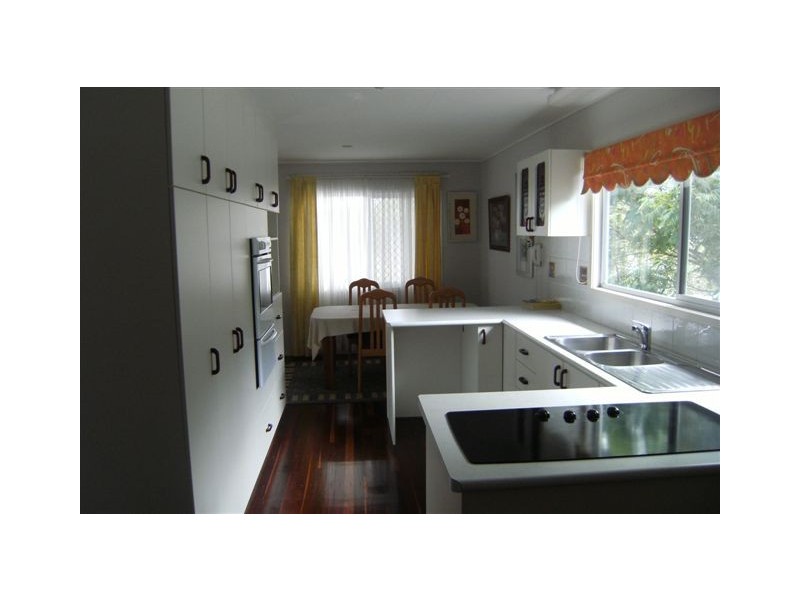 19  Bottlebrush St, Forrest Beach QLD 4850