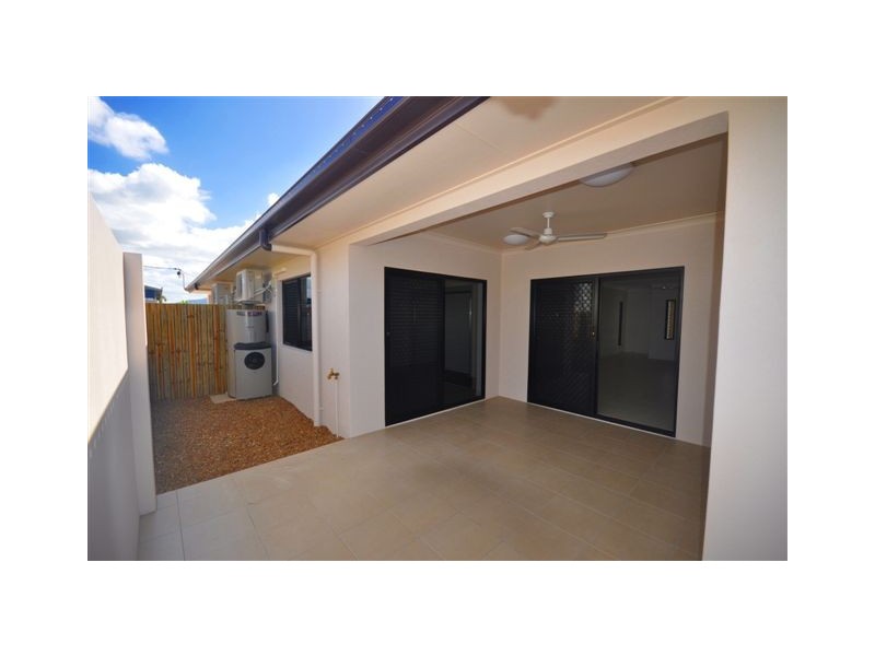 2/30 Eleanor Street, Ingham QLD 4850