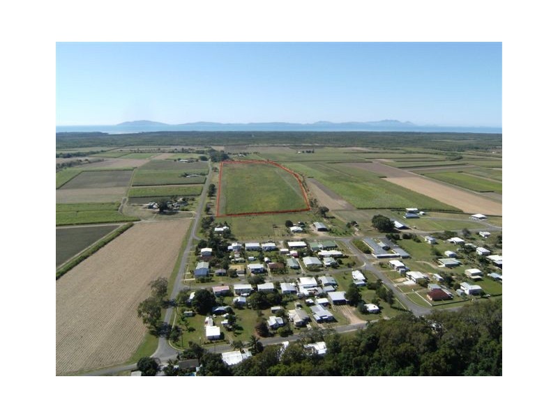 1 Riverdowns Drive, Halifax QLD 4850