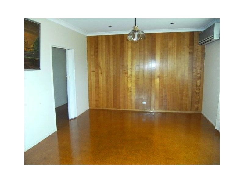 65 Fulton Drive, Bemerside QLD 4850