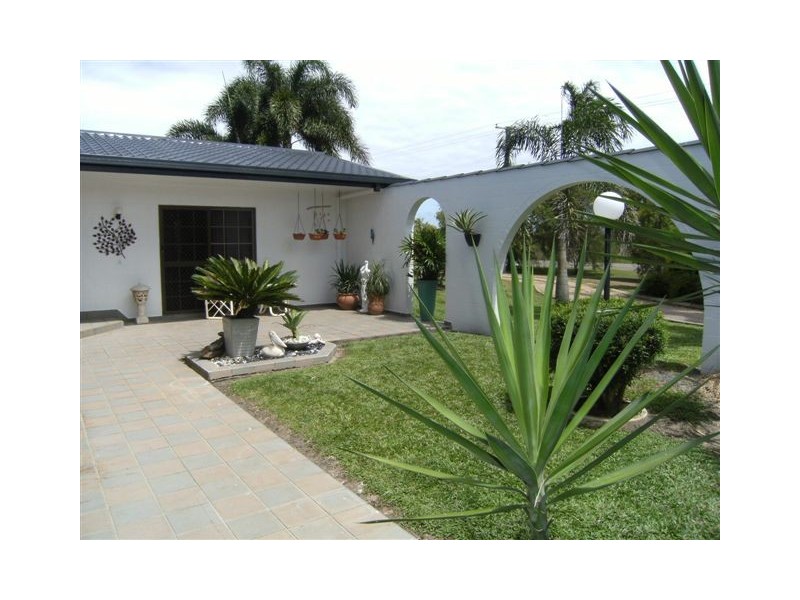 558 Hawkins Creek Road, Hawkins Creek QLD 4850