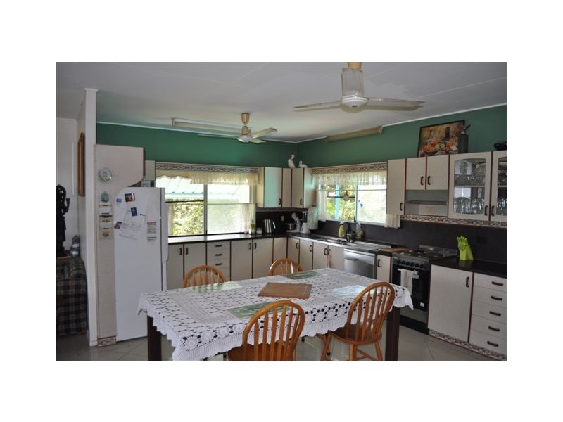 31 GAIA RD, Ingham QLD 4850