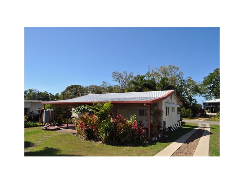 20 Acacia Street, Forrest Beach QLD 4850