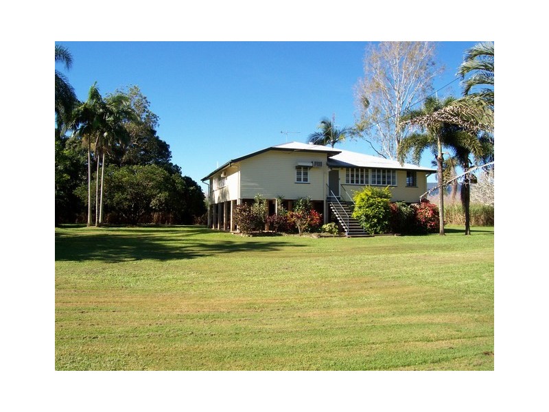 2192 Abergowrie Road, Long Pocket QLD 4850