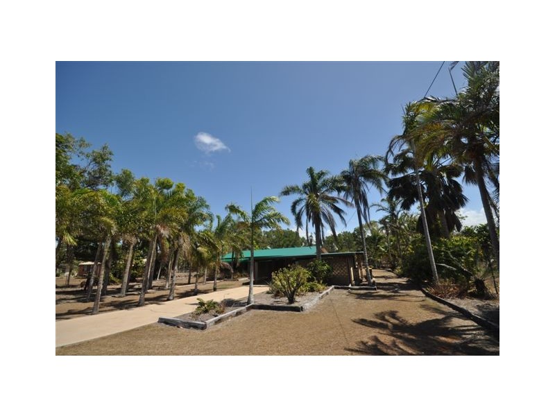 237 BEATTS ROAD, Forrest Beach QLD 4850