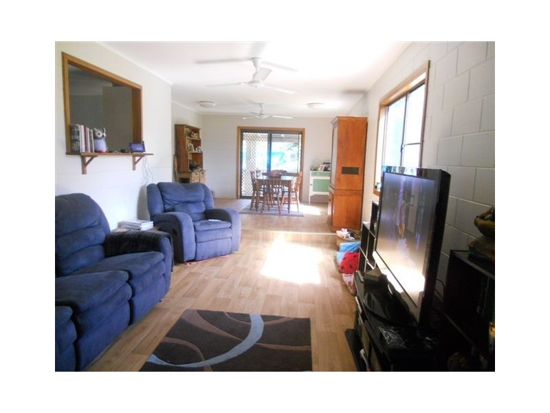 237 BEATTS ROAD, Forrest Beach QLD 4850