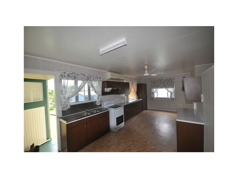 6 McKenzie Street, Ingham QLD 4850