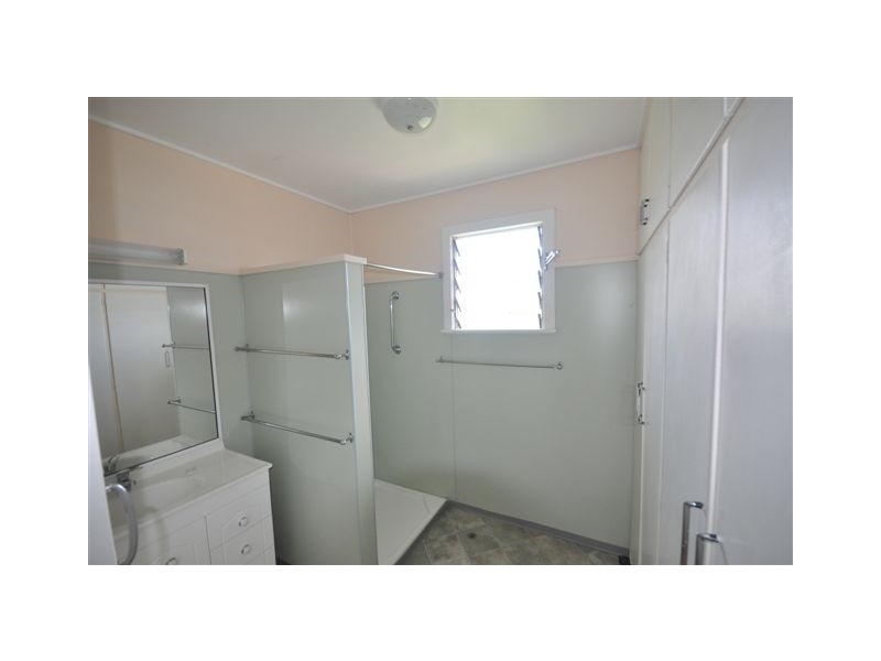 6 McKenzie Street, Ingham QLD 4850