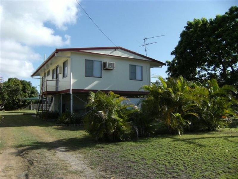 7 Whiting, Taylors Beach QLD 4850