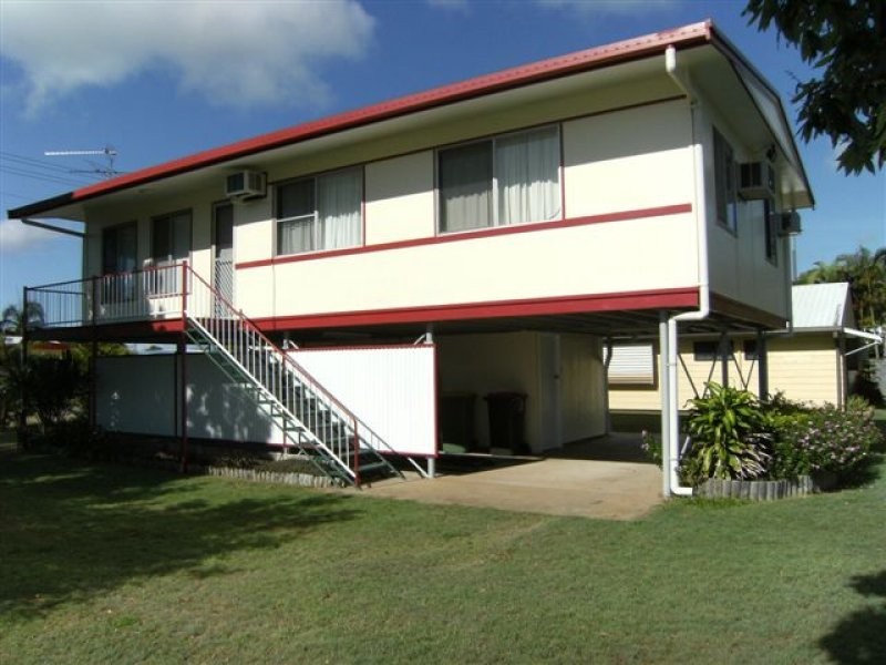7 Whiting, Taylors Beach QLD 4850