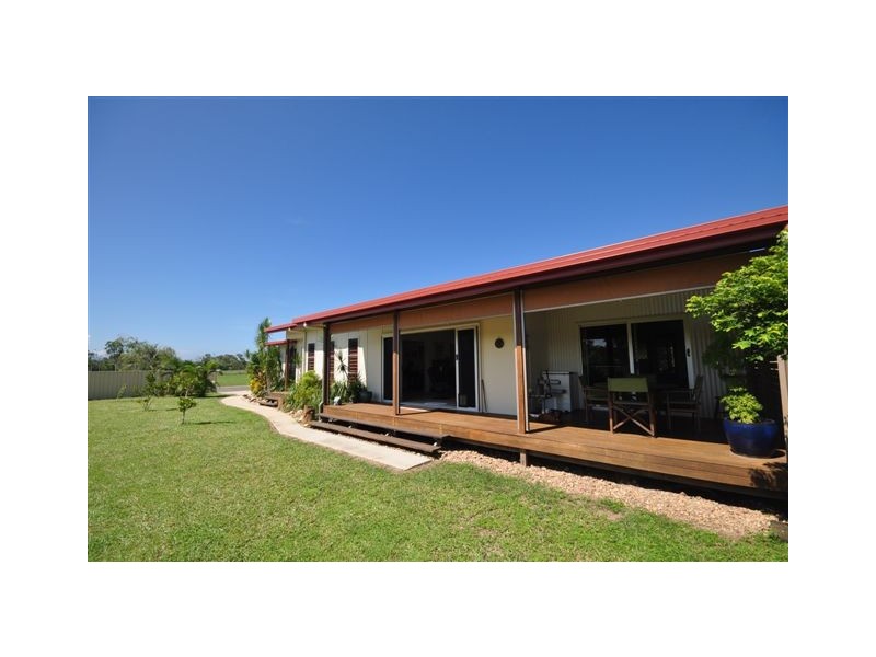 9 Rosella Street, Forrest Beach QLD 4850