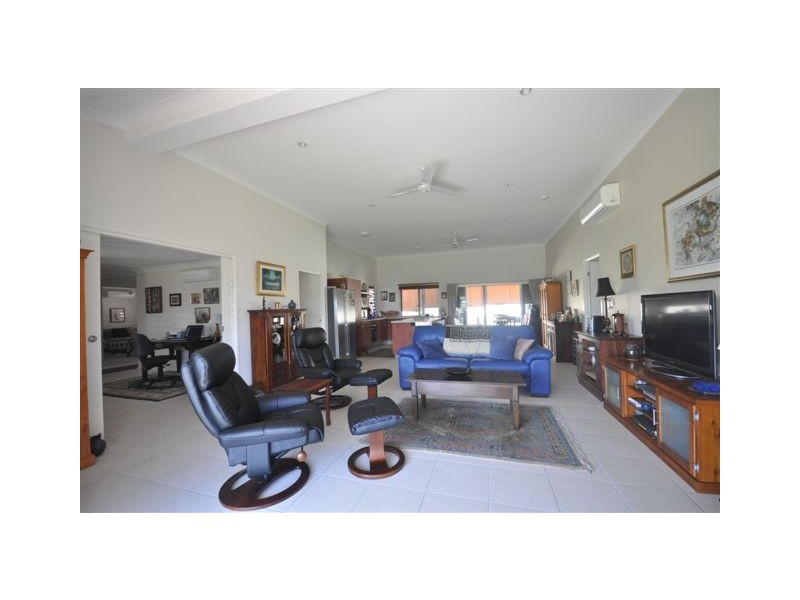 9 Rosella Street, Forrest Beach QLD 4850