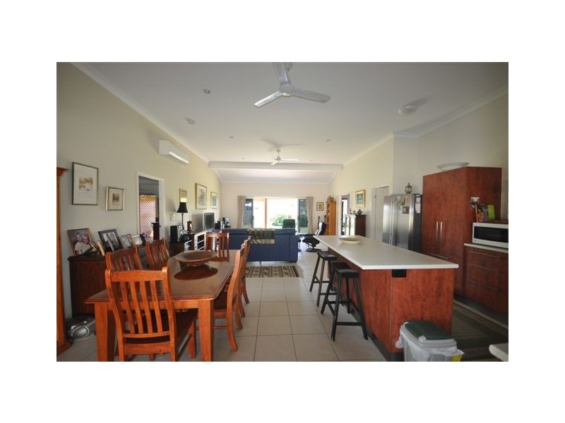 9 Rosella Street, Forrest Beach QLD 4850