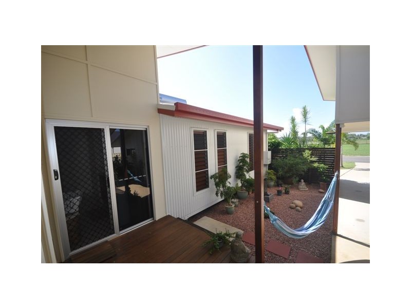 9 Rosella Street, Forrest Beach QLD 4850