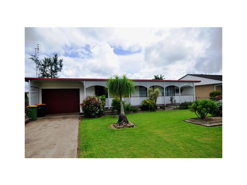 39 Sir Arthur Fadden, Ingham QLD 4850
